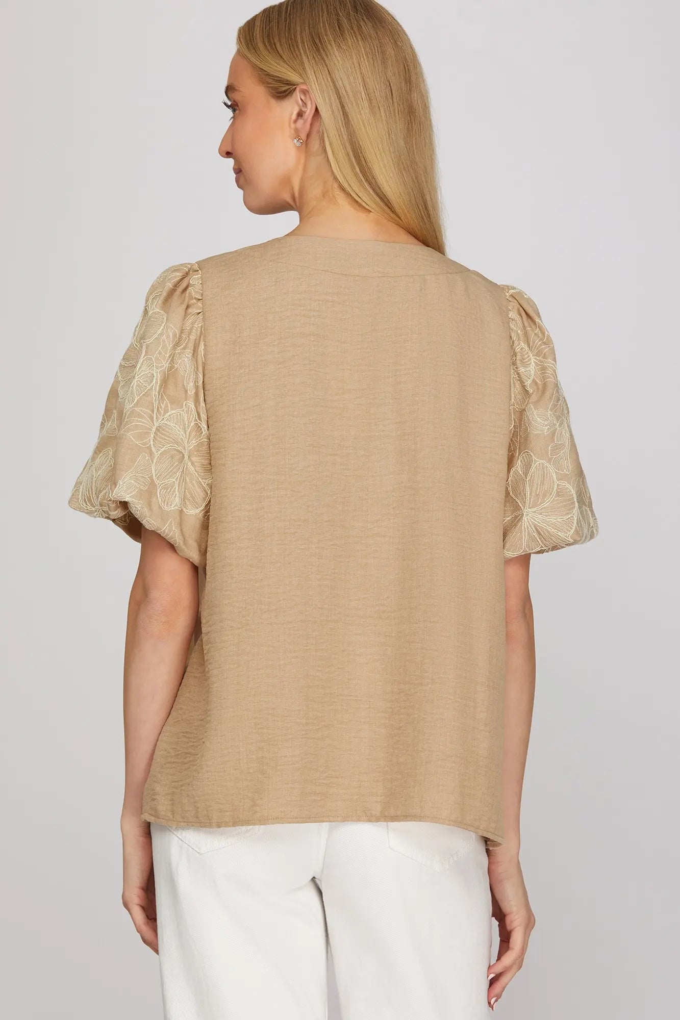 Embroidered Puff Sleeve Top