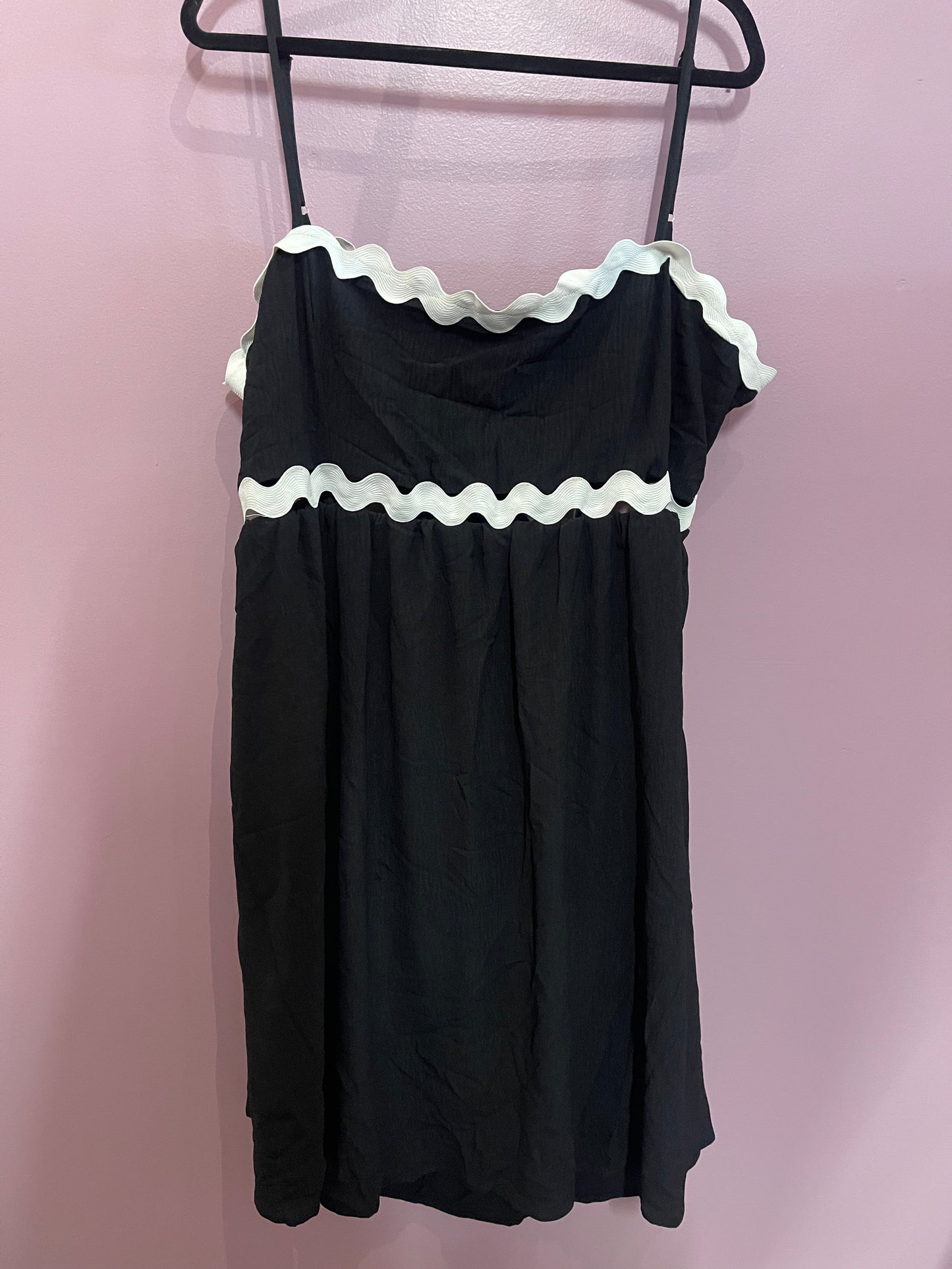 Tie Ric Rac Dress