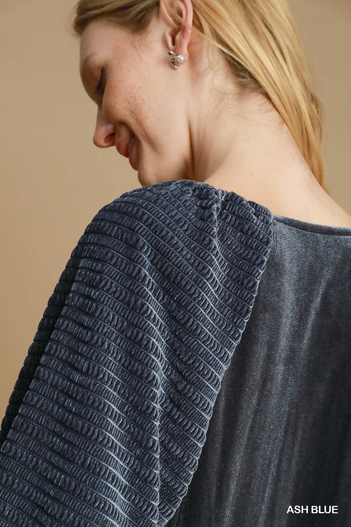 Textured Velvet Sleeved Top