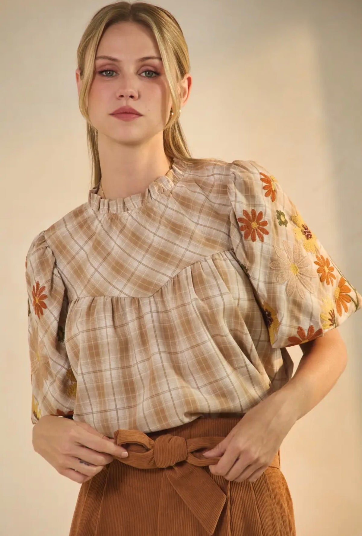 Plaid Puff Sleeve Blouse
