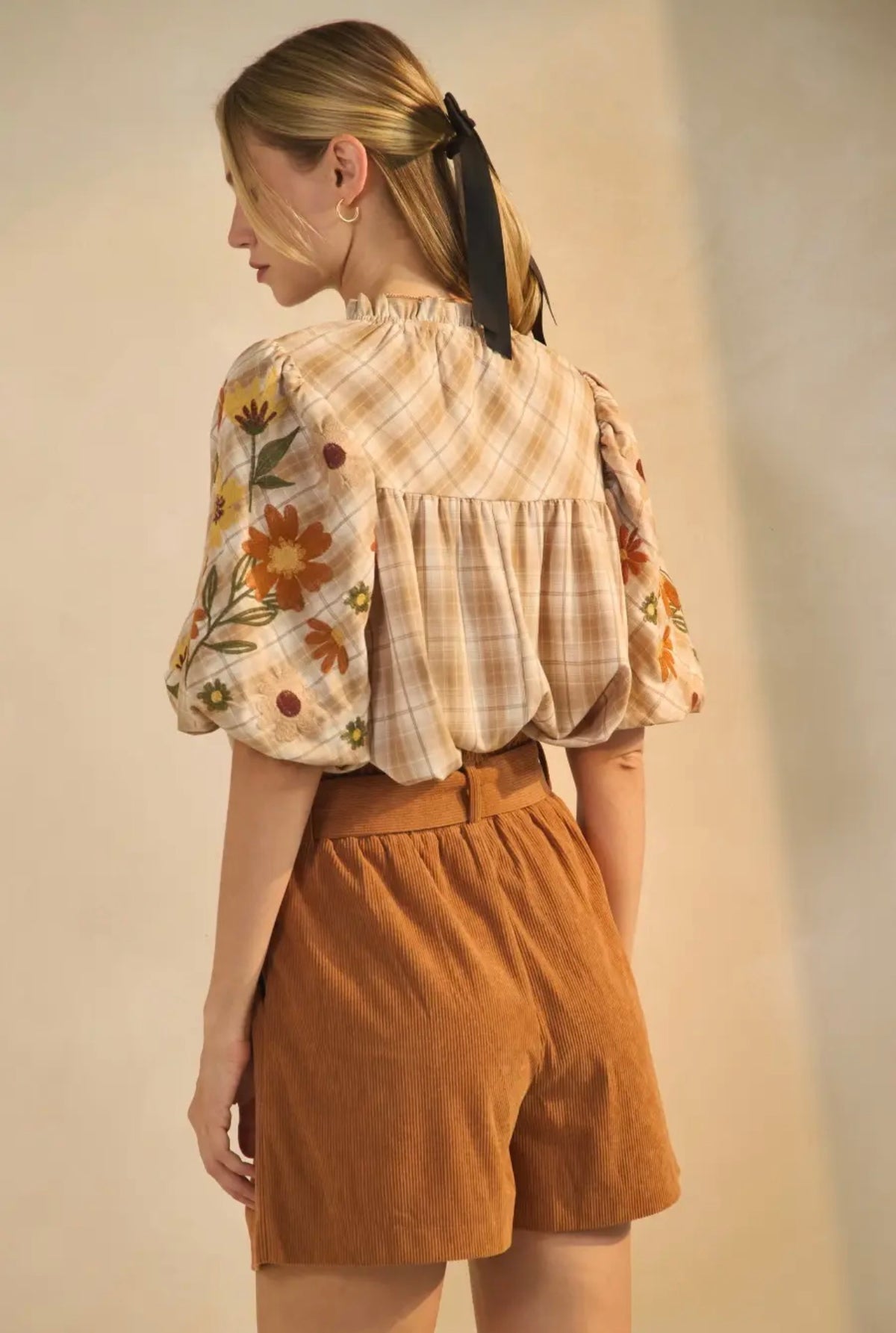 Plaid Puff Sleeve Blouse