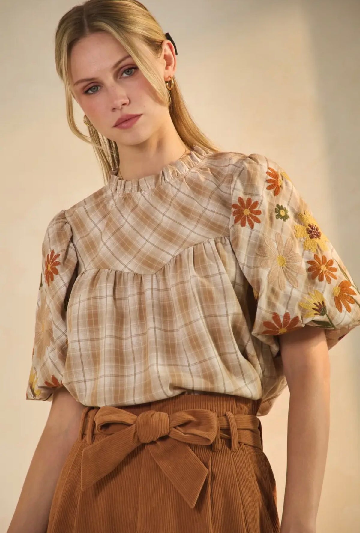 Plaid Puff Sleeve Blouse