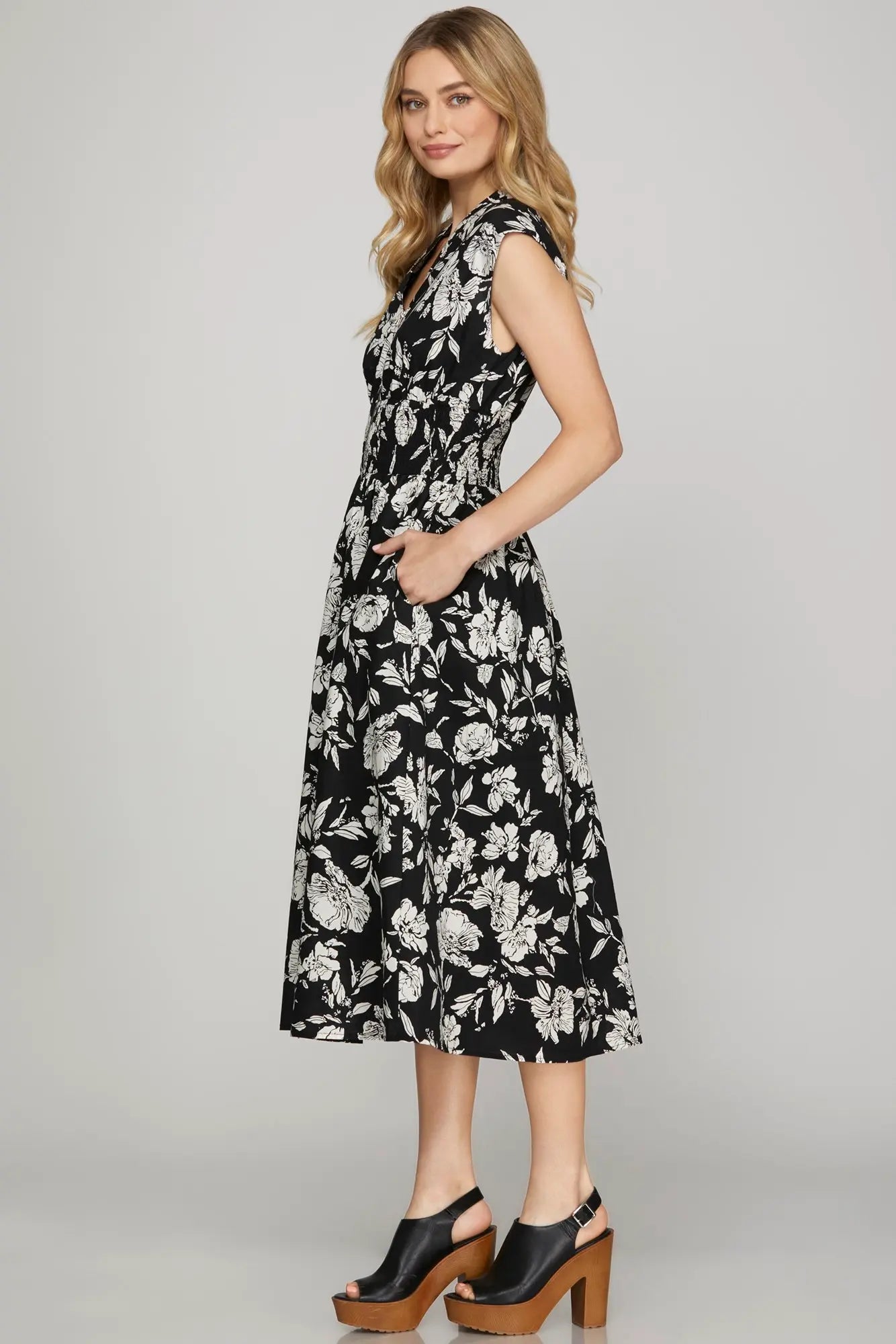 Black and White Drop Shoulder Midi Dress