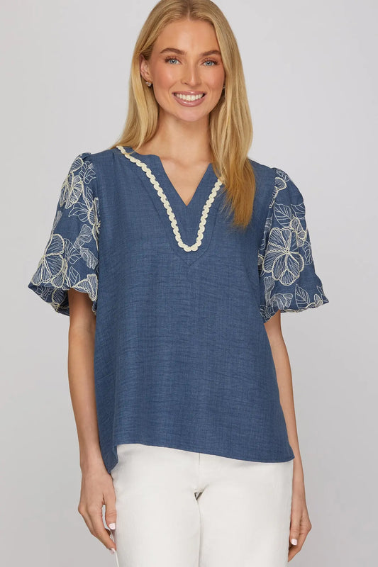 Embroidered Puff Sleeve Top