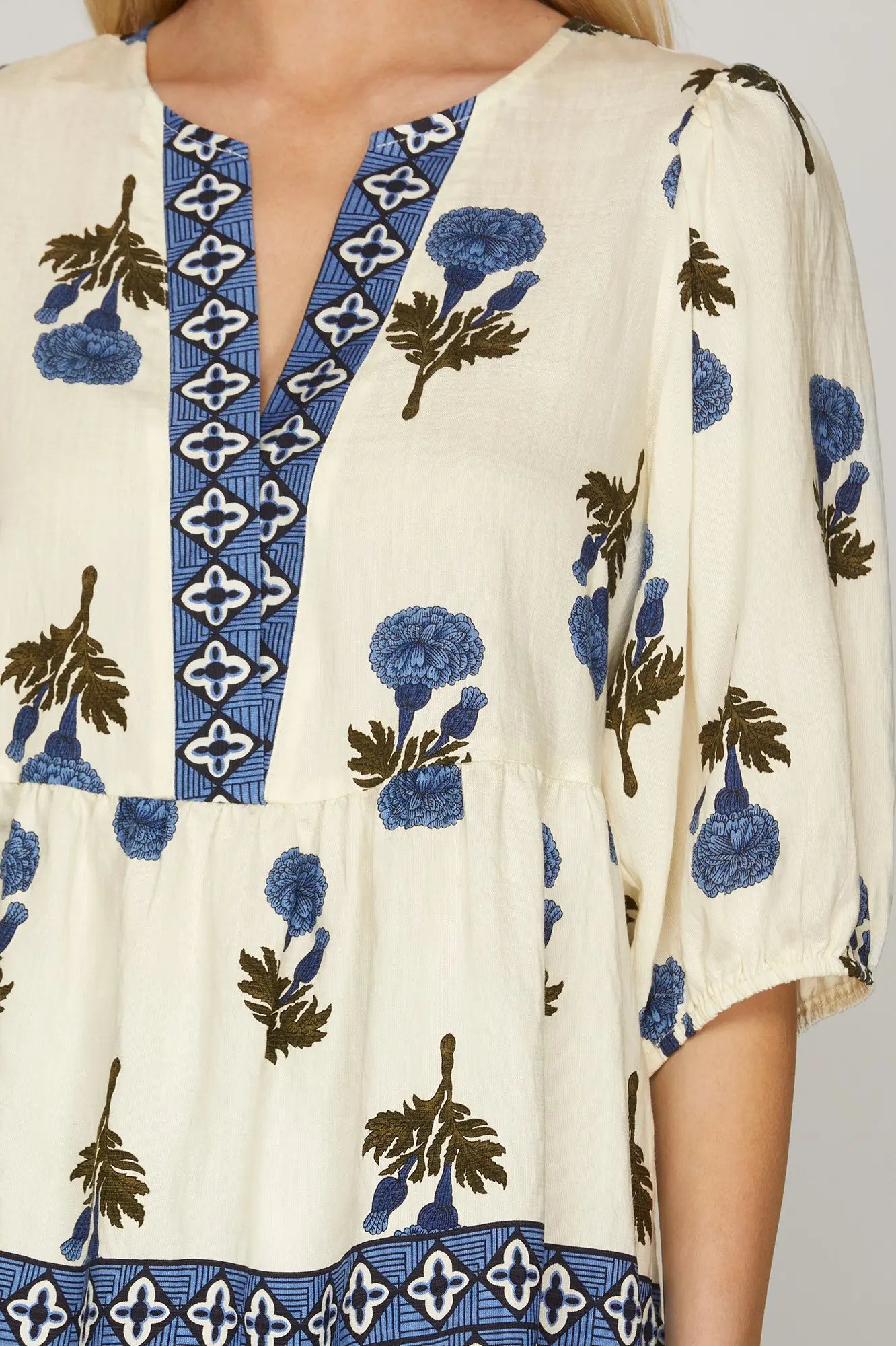 Half Sleeve Woven Floral Print Top