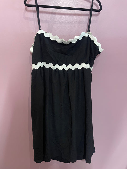Tie Ric Rac Dress