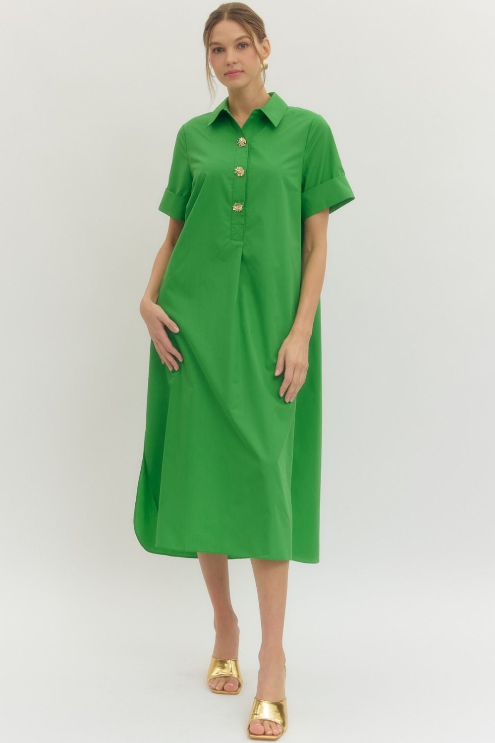 Short Sleeve Midi Dress with Collar and Snap Button